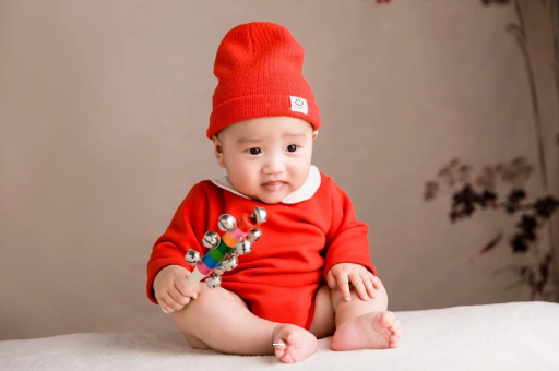 临沧宝宝被蜜蜂蛰了怎么办